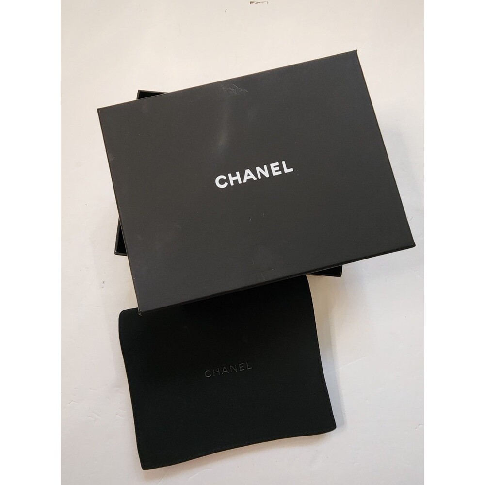 Authentic Chanel Gift Box With Matching Fabric Pouch Black 7in x 5in x 2in